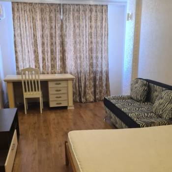 Сдается 1-комнатная квартира, 46 м²