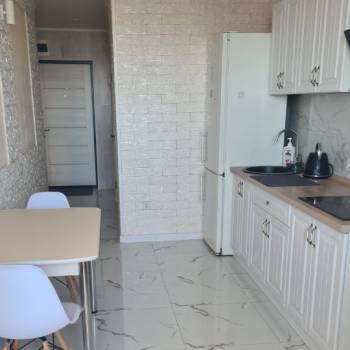 Сдается 1-комнатная квартира, 46 м²