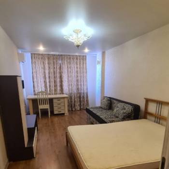 Сдается 1-комнатная квартира, 46 м²