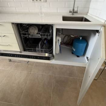 Продается 3-х комнатная квартира, 103 м²