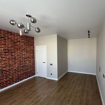 Продается 1-комнатная квартира, 39 м²