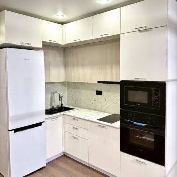 Продается 1-комнатная квартира, 30 м²