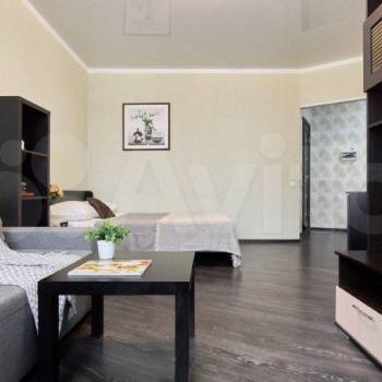 Сдается 1-комнатная квартира, 46 м²