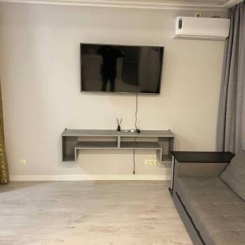 Сдается 1-комнатная квартира, 42 м²