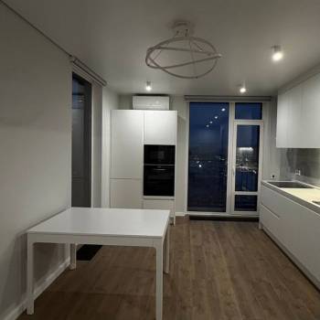 Продается 2-х комнатная квартира, 59 м²