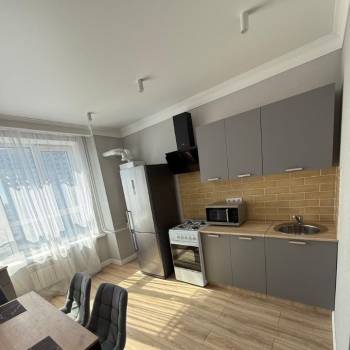 Сдается 1-комнатная квартира, 34 м²