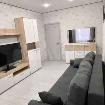 Сдается 1-комнатная квартира, 37 м²
