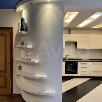 Сдается 1-комнатная квартира, 52 м²