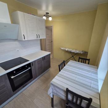 Продается 2-х комнатная квартира, 57 м²