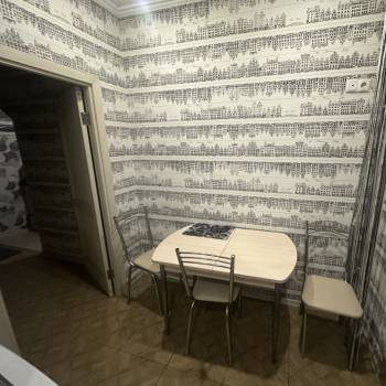 Сдается 1-комнатная квартира, 32 м²