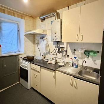 Продается 1-комнатная квартира, 29,7 м²