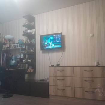 Продается 1-комнатная квартира, 37,2 м²