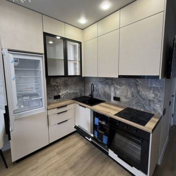 Продается 2-х комнатная квартира, 42 м²