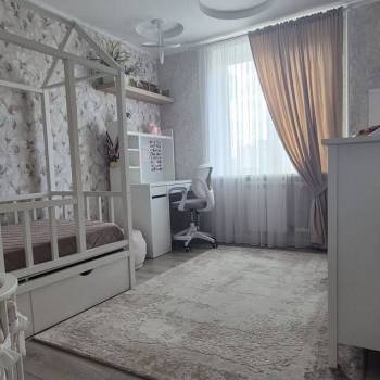 Продается 3-х комнатная квартира, 62 м²