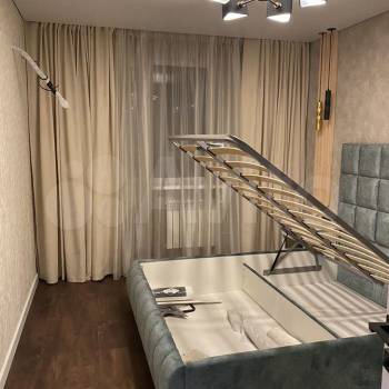 Сдается 1-комнатная квартира, 52 м²