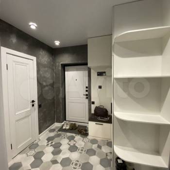 Сдается 1-комнатная квартира, 52 м²