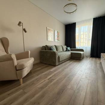 Продается 1-комнатная квартира, 36 м²