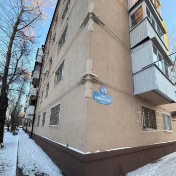 Продается 3-х комнатная квартира, 64 м²