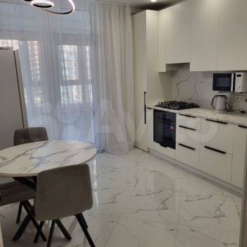 Сдается 1-комнатная квартира, 38,5 м²