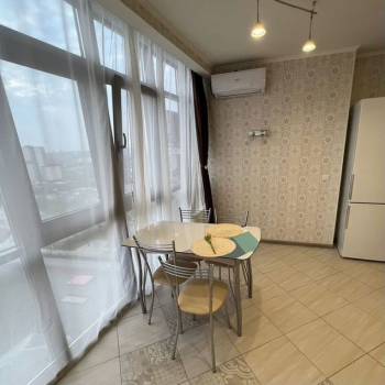 Сдается 1-комнатная квартира, 37,7 м²