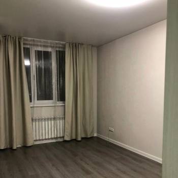 Продается 1-комнатная квартира, 38 м²
