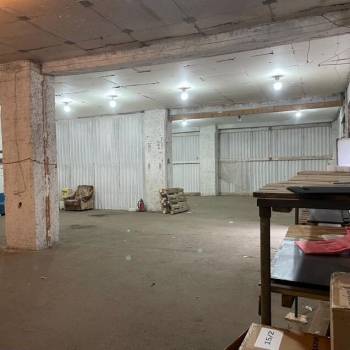 Сдается Нежилое помещение, 200 м²