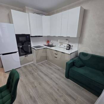 Сдается 1-комнатная квартира, 45 м²