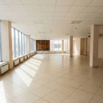 Сдается Нежилое помещение, 167 м²
