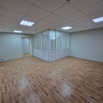 Сдается Нежилое помещение, 104 м²