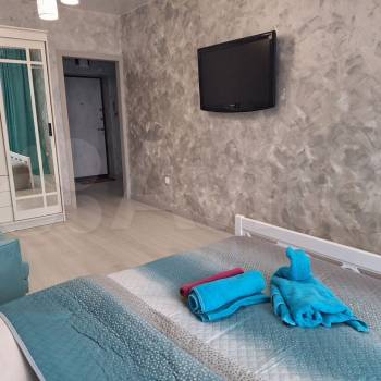 Сдается 1-комнатная квартира, 40 м²