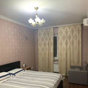 Сдается 2-х комнатная квартира, 76 м²