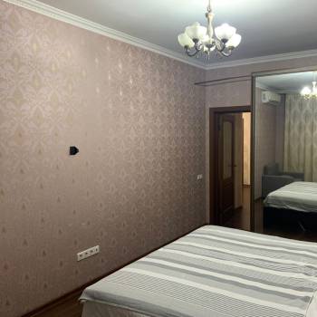 Сдается 2-х комнатная квартира, 76 м²