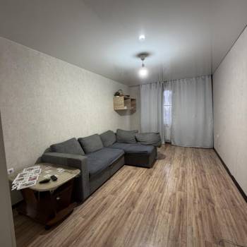 Сдается 2-х комнатная квартира, 65 м²