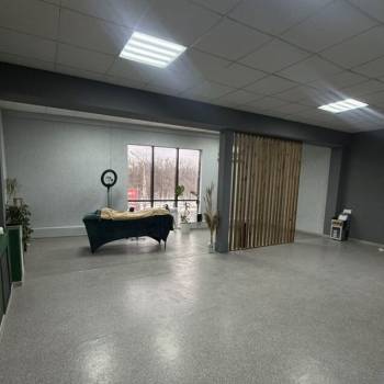 Сдается Нежилое помещение, 65 м²