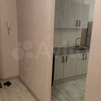 Сдается 1-комнатная квартира, 39 м²