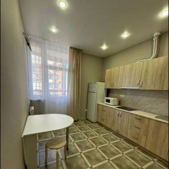 Продается 1-комнатная квартира, 36 м²