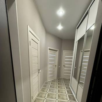 Продается 1-комнатная квартира, 36 м²