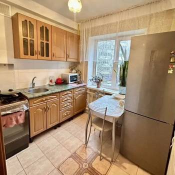 Продается 3-х комнатная квартира, 45 м²