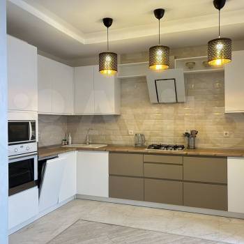 Сдается Многокомнатная квартира, 80,4 м²