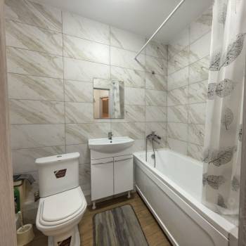 Сдается 1-комнатная квартира, 38 м²