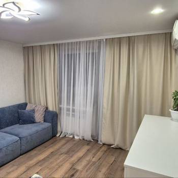 Продается 1-комнатная квартира, 38 м²