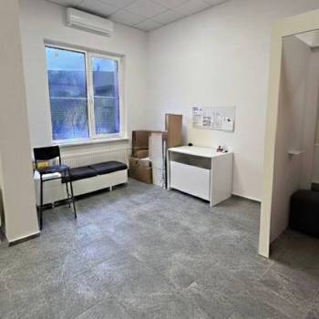 Сдается Нежилое помещение, 37 м²