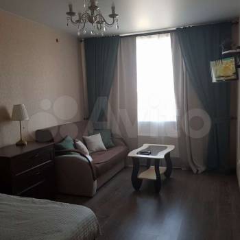 Сдается 1-комнатная квартира, 37 м²