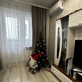 Продается 1-комнатная квартира, 35 м²