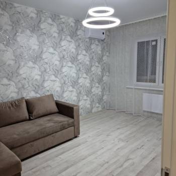 Сдается 1-комнатная квартира, 44 м²
