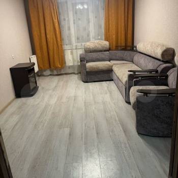 Сдается 1-комнатная квартира, 55 м²