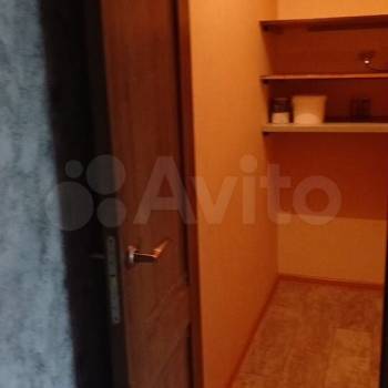 Сдается 1-комнатная квартира, 55 м²