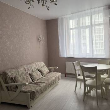 Сдается Многокомнатная квартира, 65 м²