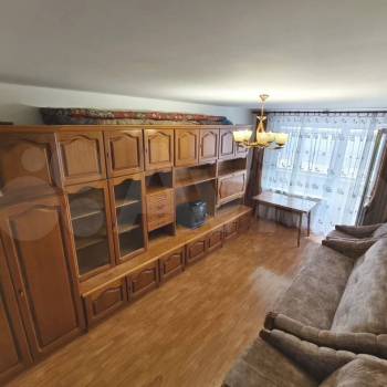 Сдается Многокомнатная квартира, 64 м²