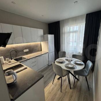 Сдается 1-комнатная квартира, 35 м²